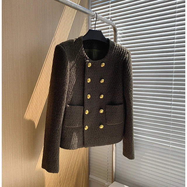  Modern and Fashionable winter Jacket