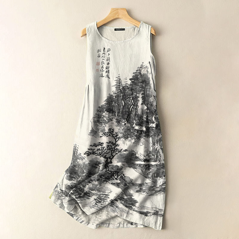 Vestito dal design curato
