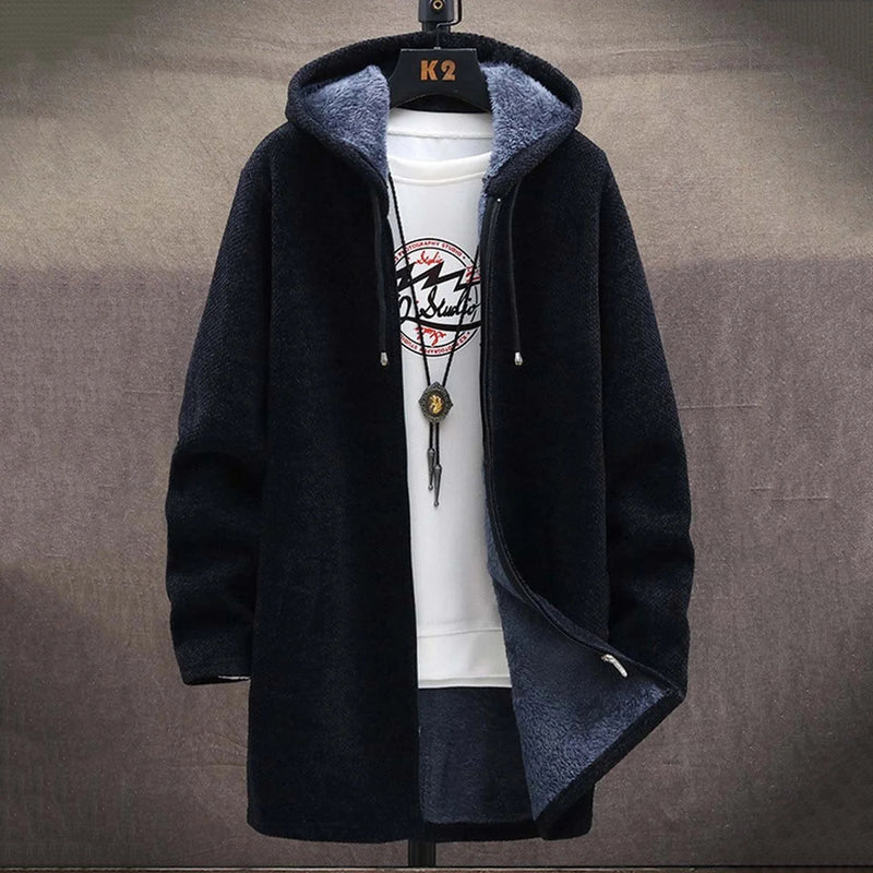 Cardigan dal design curato