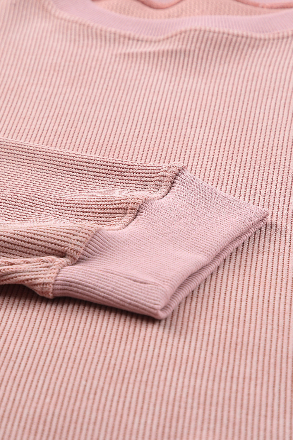 Maglione dal design curato