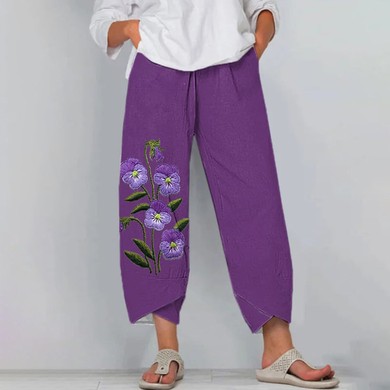 Pantaloni dal design classico