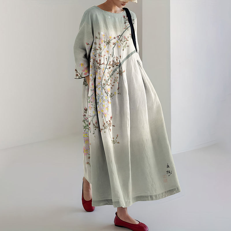 Vestito dal design curato