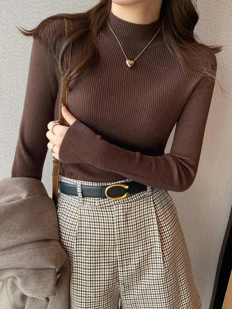 Maglione dal design curato