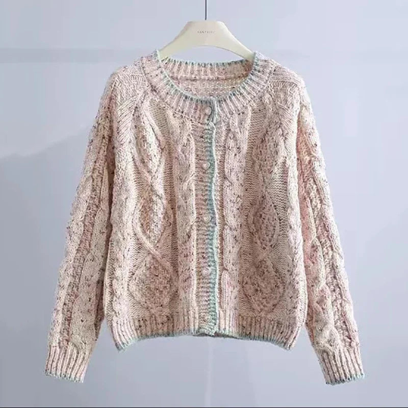 Maglione dal design curato