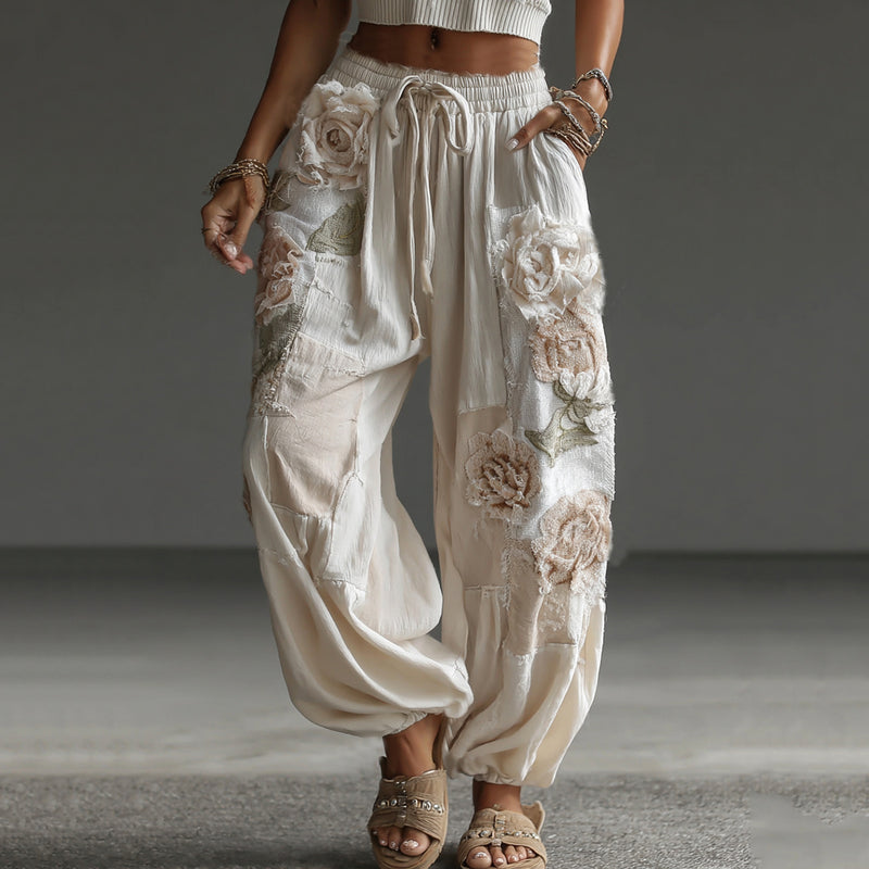 Pantaloni dal design curato