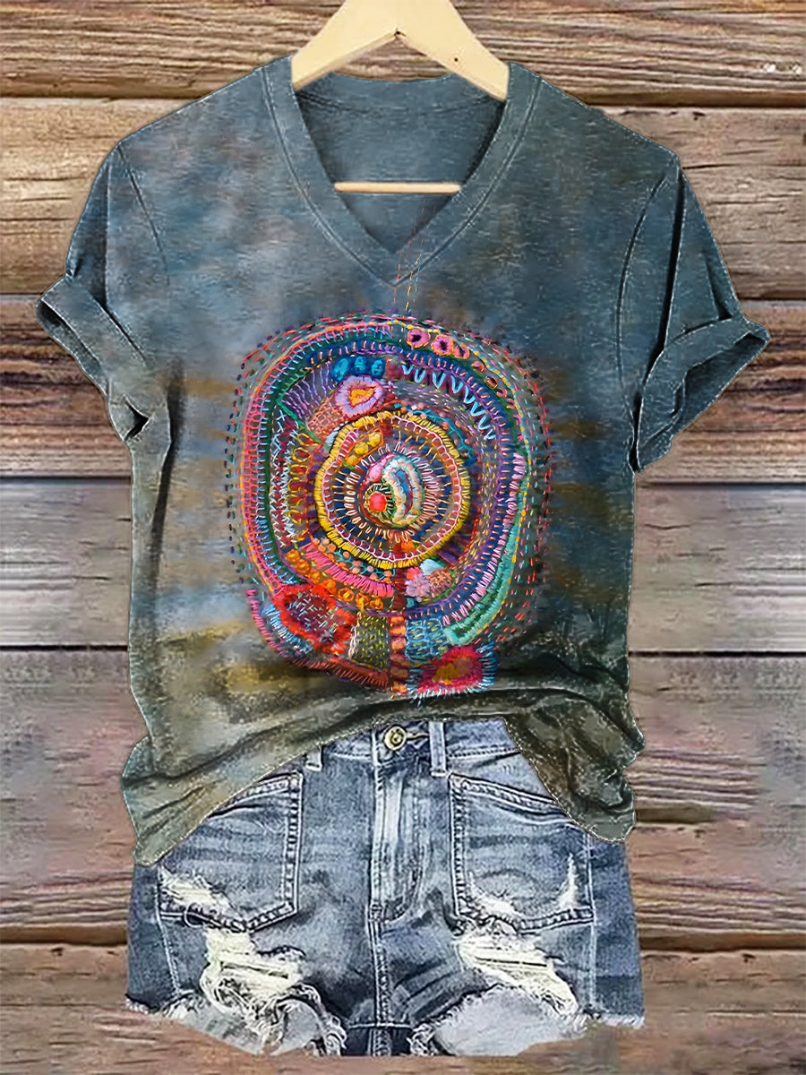Women's Vintage Patchwork Art Print V-neck Casual T-Shirt