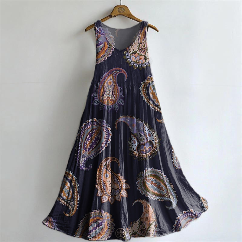 Women's Vintage Cashew Flower Embellished Pattern Art Print Round Neck