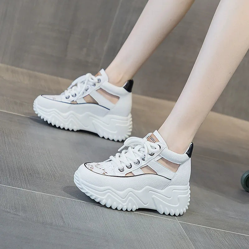 LP | Sneakers stringate Muffin con occhielli e inserti a contrasto