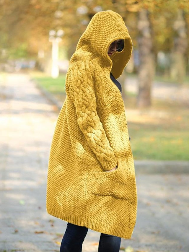 ER | Cardigan con cappuccio in maglia grossa