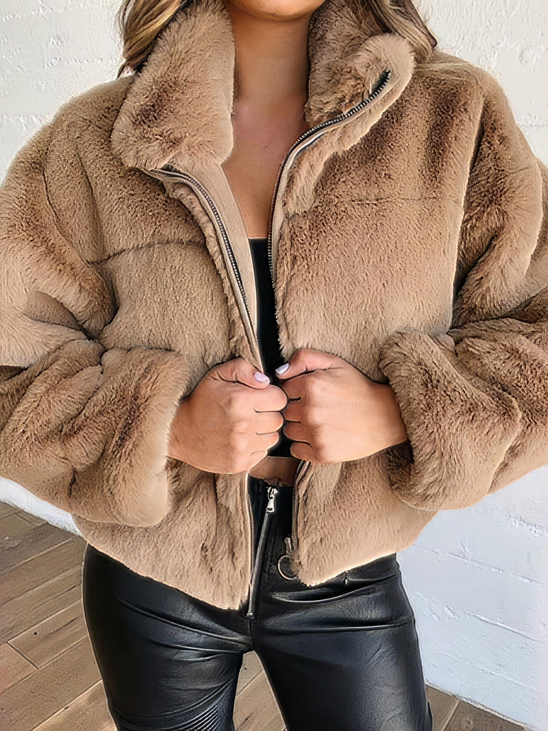 LP | Cappotto minimalista e isolato