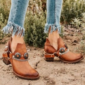 ER | Scarpe vintage con tacco medio e grosso