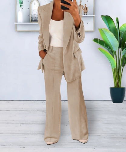 LP | Blazer e pantaloni da donna